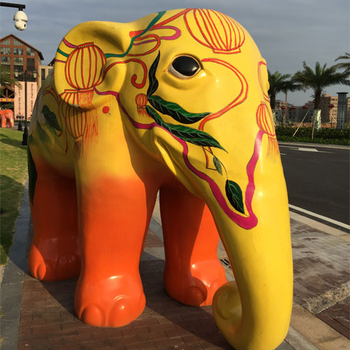 現代玻璃鋼雕塑概念與特點有哪些