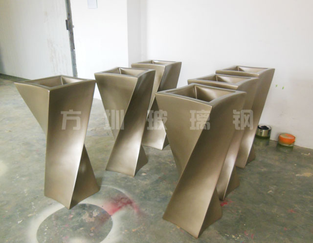 玻璃鋼扭曲花盆 玻璃鋼扭曲花盆