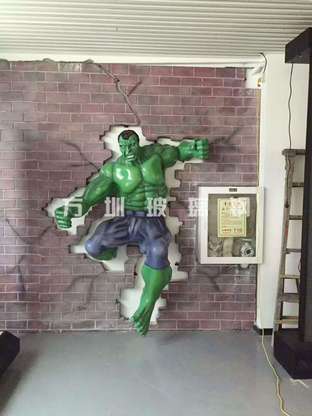 玻璃鋼綠色巨人雕塑