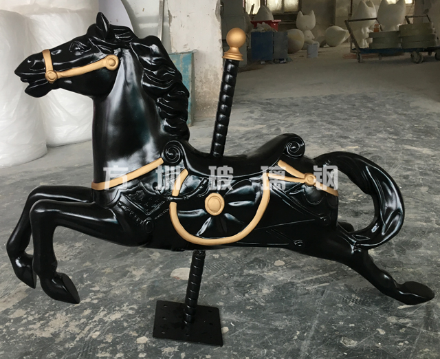 玻璃鋼馬雕塑