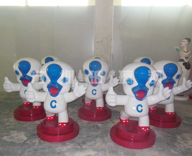 汕頭澄海區定制玻璃鋼卡通雕塑“騰騰”提高知名度