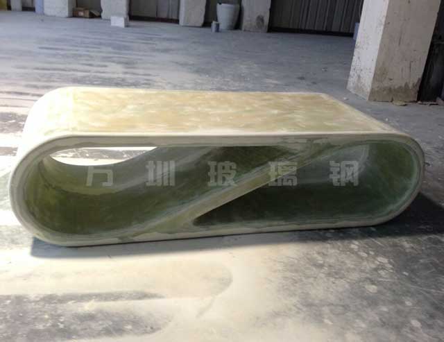 玻璃鋼美陳休閑椅裝飾南昌時代廣場內部