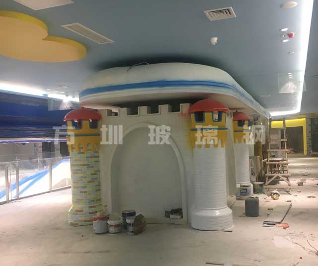 方圳玻璃鋼城堡造型雕塑裝飾普寧星河商業中心