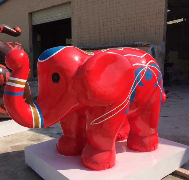 玻璃鋼卡通大象雕塑