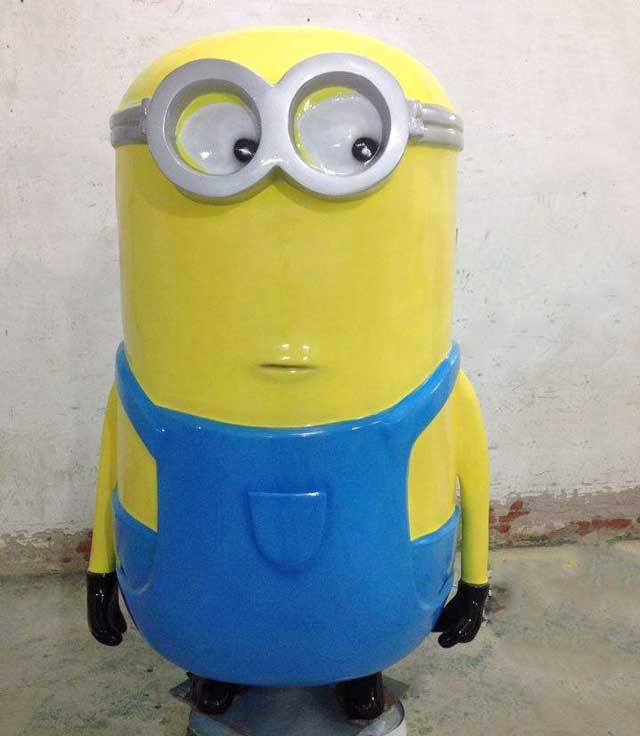 玻璃鋼卡通小黃人雕塑 玻璃鋼卡通小黃人雕塑