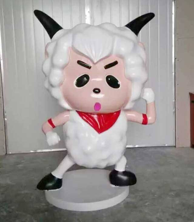 玻璃鋼卡通羊雕塑 玻璃鋼卡通羊雕塑