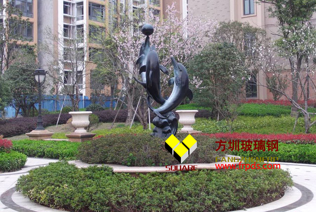 小區園林玻璃鋼海豚雕塑