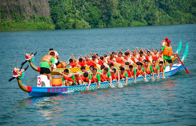 玻璃鋼龍舟日漸走俏，木制龍舟還有市場嗎？