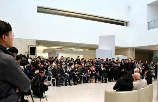 中德藝術(shù)家對(duì)話雕塑藝術(shù) 碰撞東西文化理念