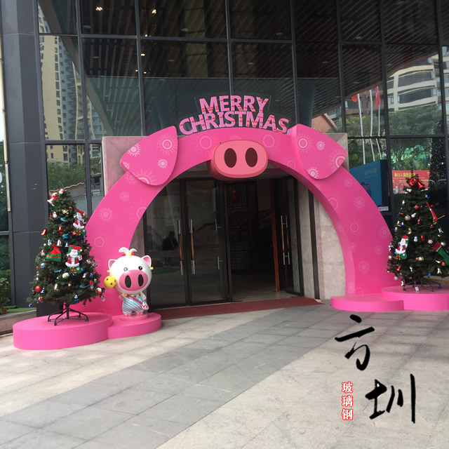 商場美陳玻璃鋼雕塑有哪些好處？