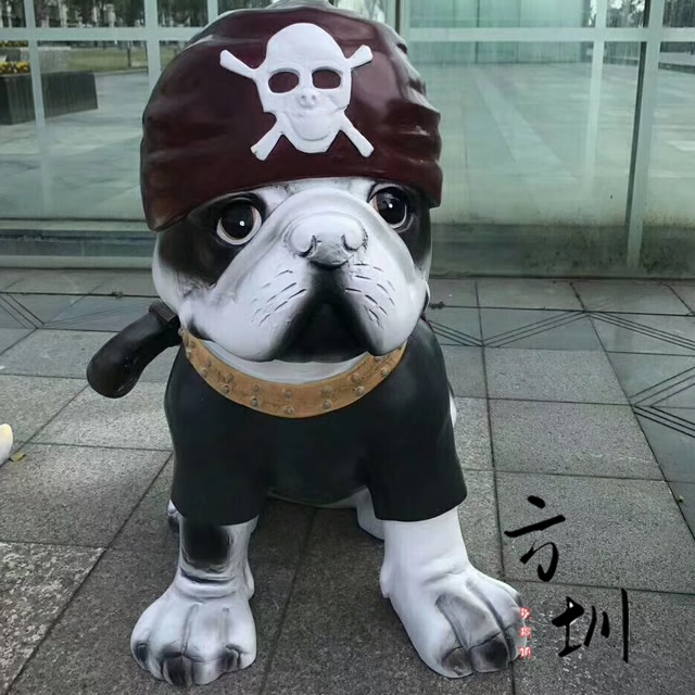 玻璃鋼雕塑的裝飾性和優(yōu)勢