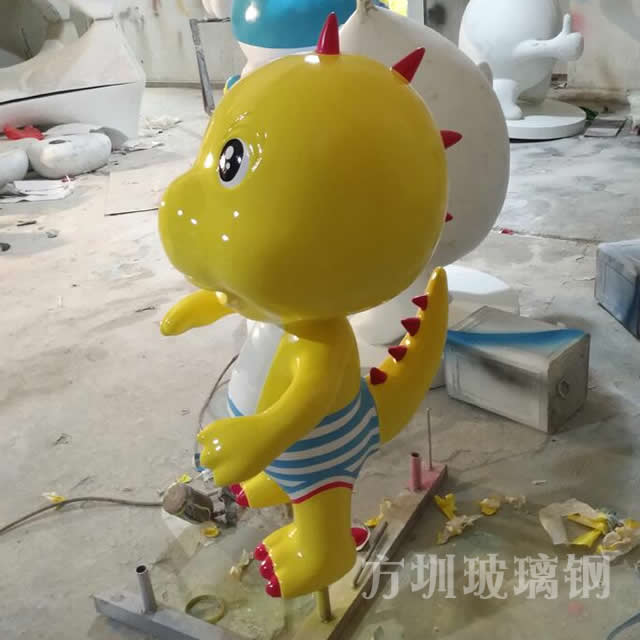 制造玻璃鋼雕塑的裝飾性噴漆時要考慮什么因素