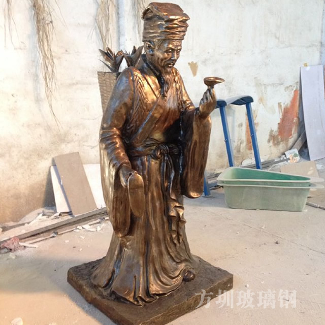 玻璃鋼雕塑可以用幾種方法做出仿銅效果？