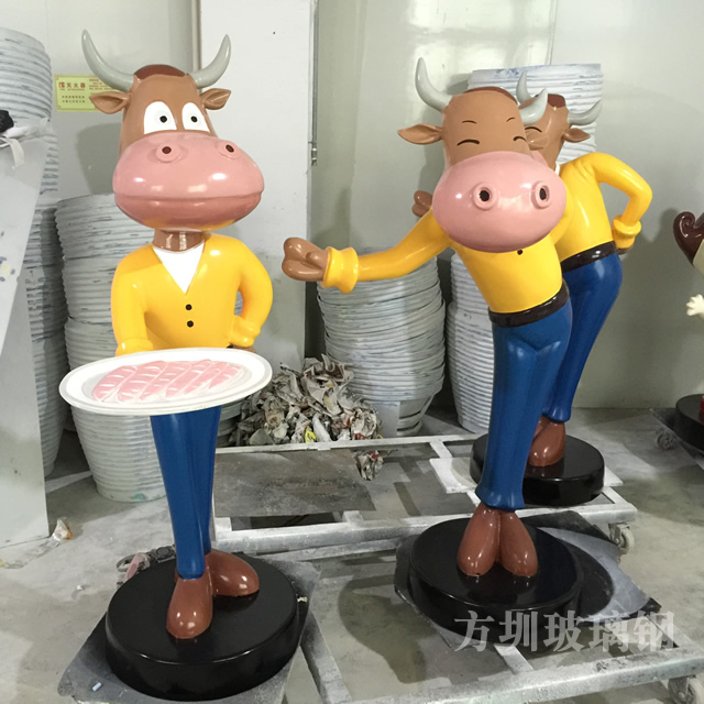 玻璃鋼雕塑是怎么制作出來(lái)的