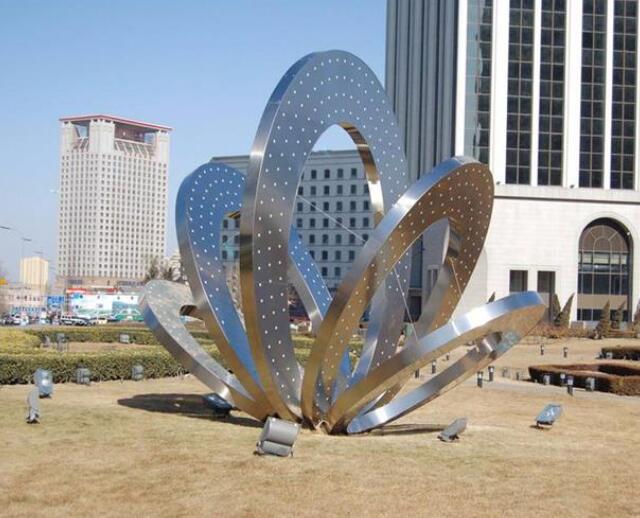 定制城市不銹鋼大型雕塑需要多長時間