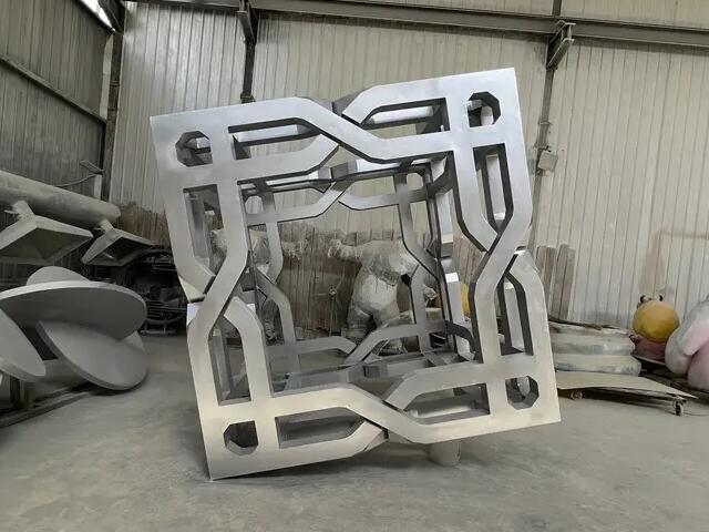 鏤空不銹鋼立方體魔方雕塑