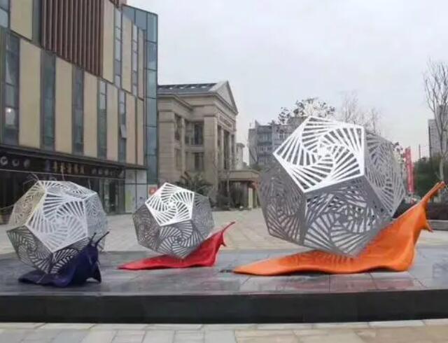 城市景觀小區(qū)不銹鋼雕塑訂做