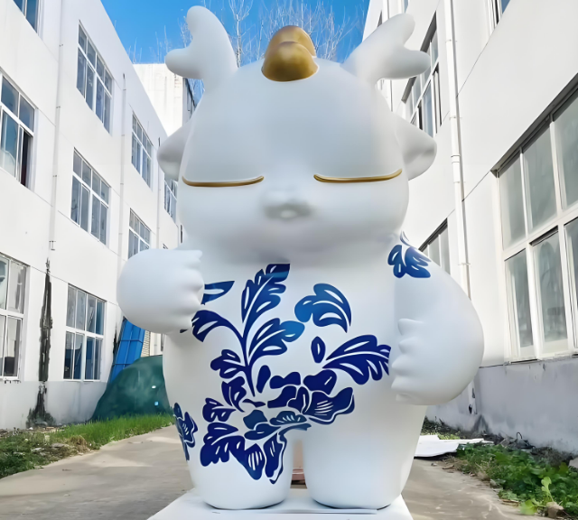 卡通玻璃鋼龍年雕塑