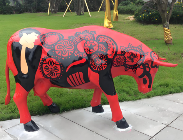 戶外玻璃鋼彩繪動(dòng)物雕塑，定制藝術(shù)之美