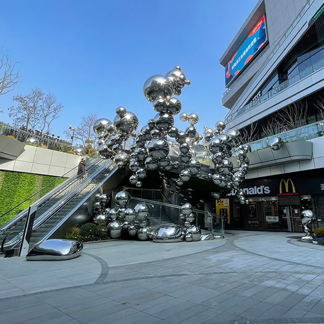 購物商場鏡面不銹鋼氣球雕塑