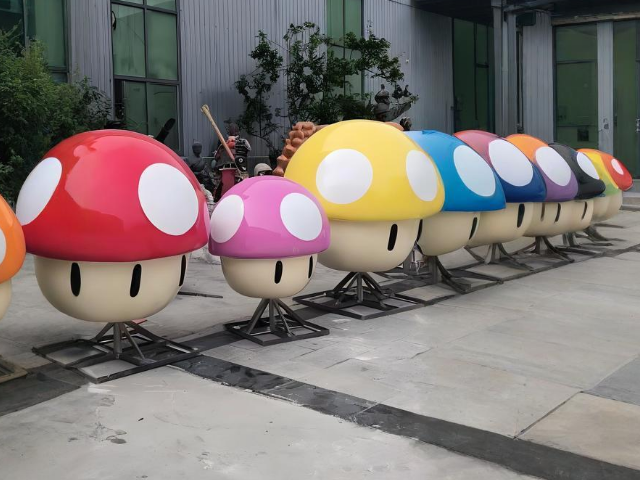 玻璃鋼卡通蘑菇雕塑定制你的童話天地
