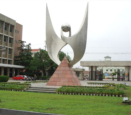 不銹鋼公司標志雕塑