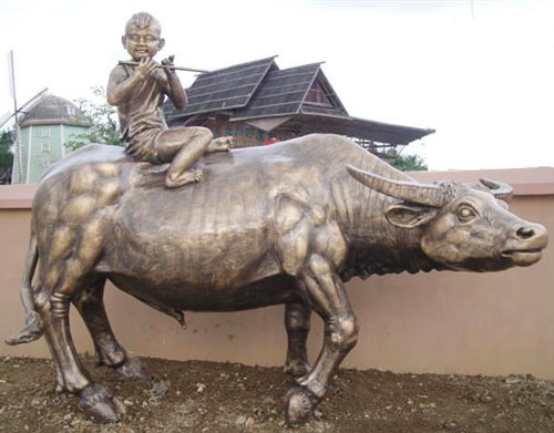 銅雕工藝品的特點