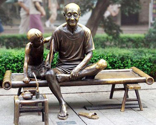 中國鑄銅人物雕塑的發展