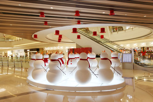 玻璃鋼美陳雪人雕塑