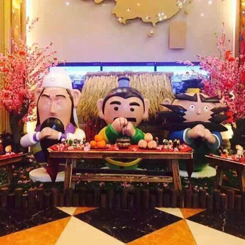 卡通劉關張結義玻璃鋼雕塑