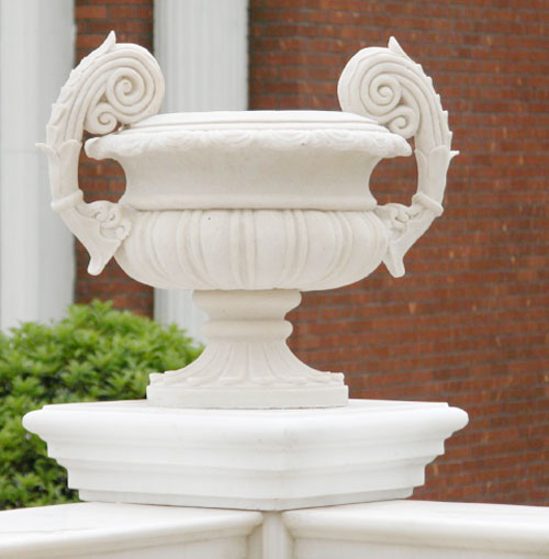 玻璃鋼仿砂巖景觀雕塑